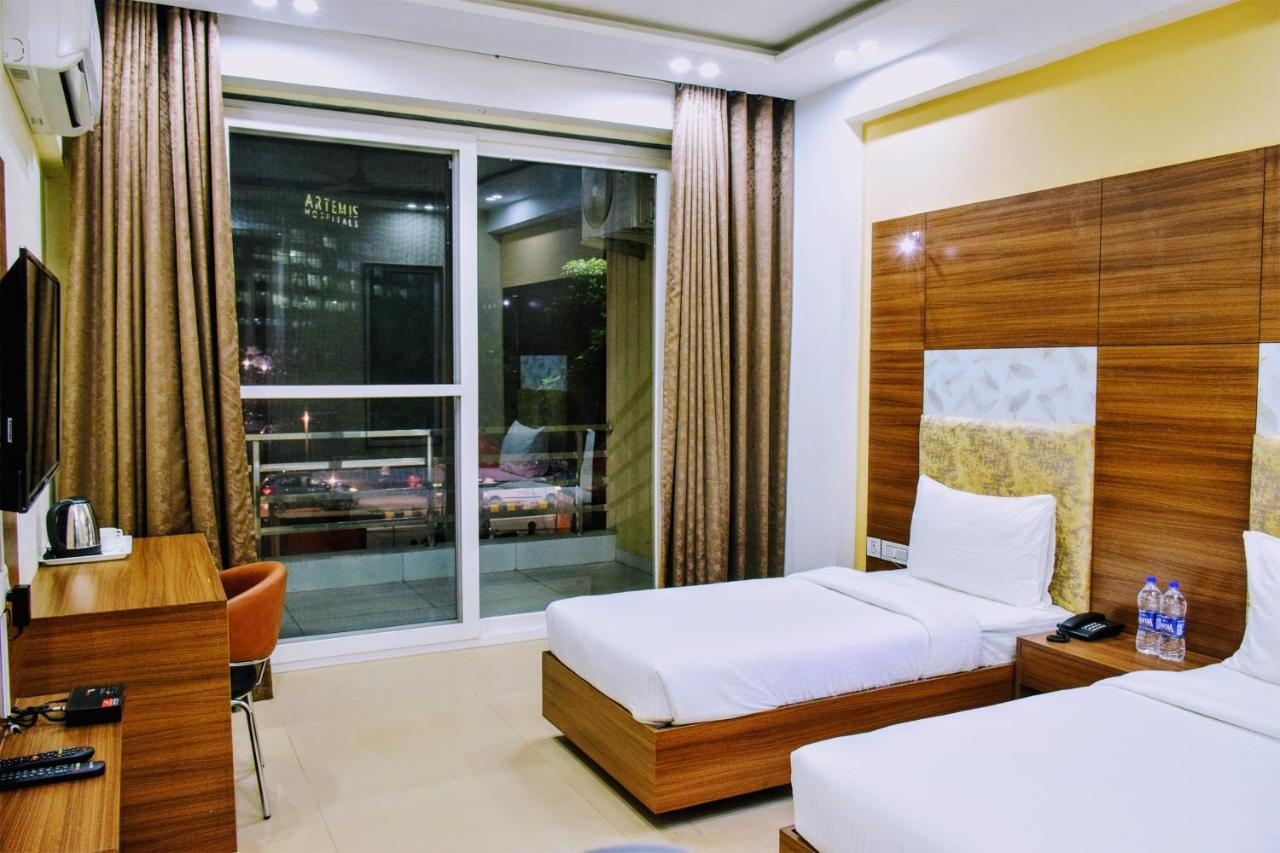Hotel When In Gurgaon - Opposite To Artemis Hospital Kültér fotó
