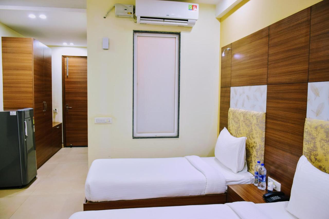 Hotel When In Gurgaon - Opposite To Artemis Hospital Kültér fotó
