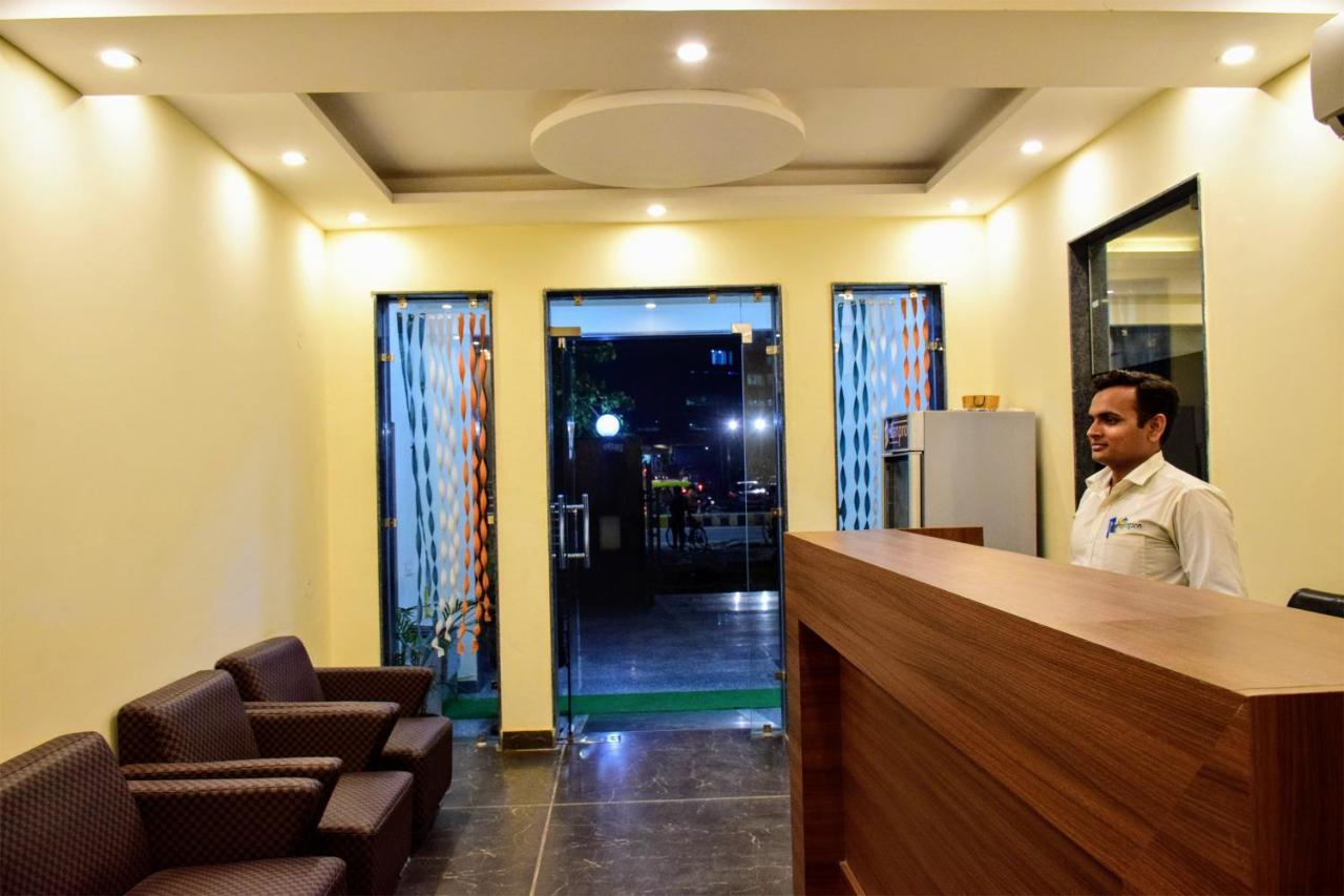 Hotel When In Gurgaon - Opposite To Artemis Hospital Kültér fotó